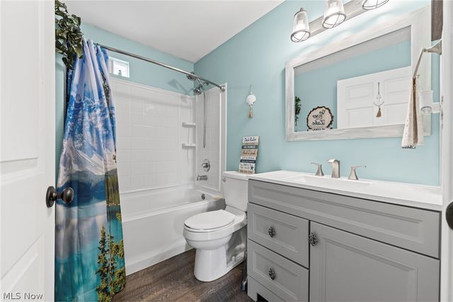 565 Perry Road, Tallmadge, OH 44278