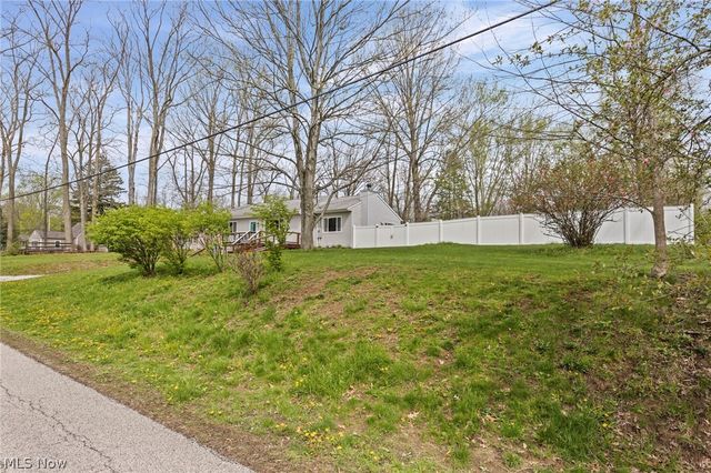 565 Perry Road, Tallmadge, OH 44278