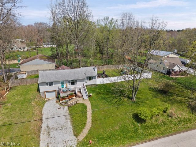 565 Perry Road, Tallmadge, OH 44278