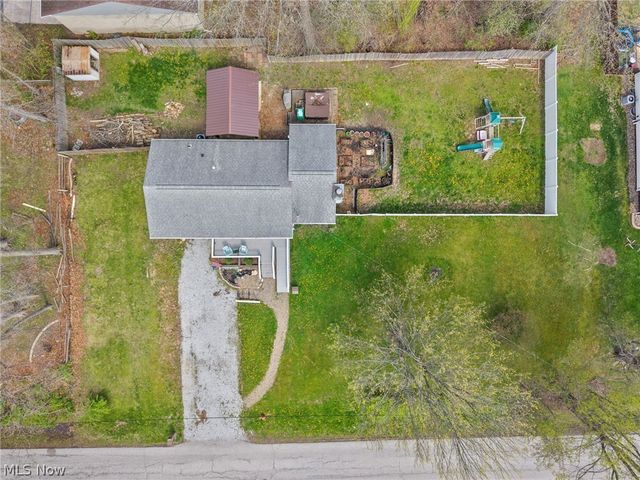 565 Perry Road, Tallmadge, OH 44278