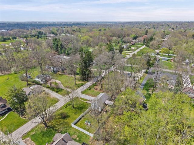 565 Perry Road, Tallmadge, OH 44278