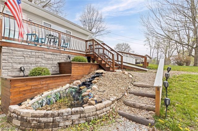 565 Perry Road, Tallmadge, OH 44278