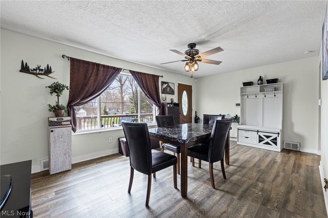 565 Perry Road, Tallmadge, OH 44278