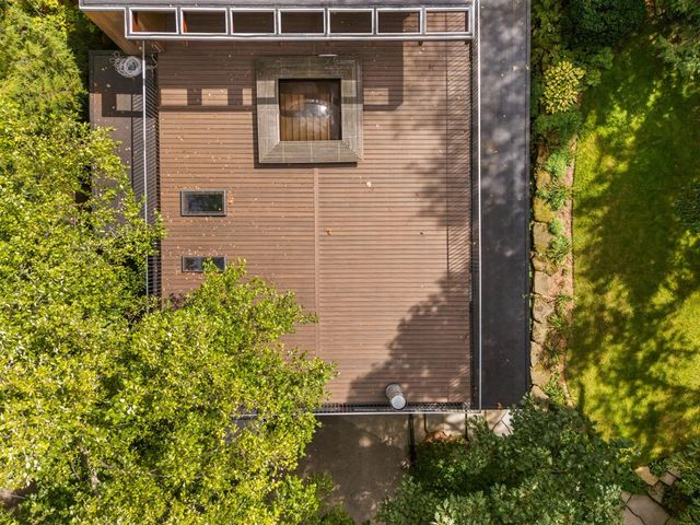 1030 Spruce Drive, Ann Arbor, MI 48104
