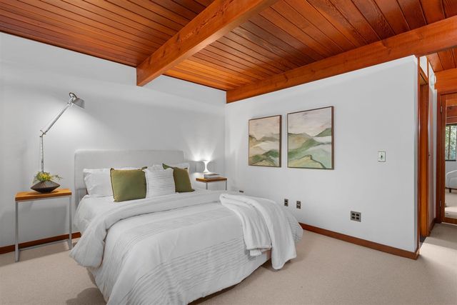 1030 Spruce Drive, Ann Arbor, MI 48104