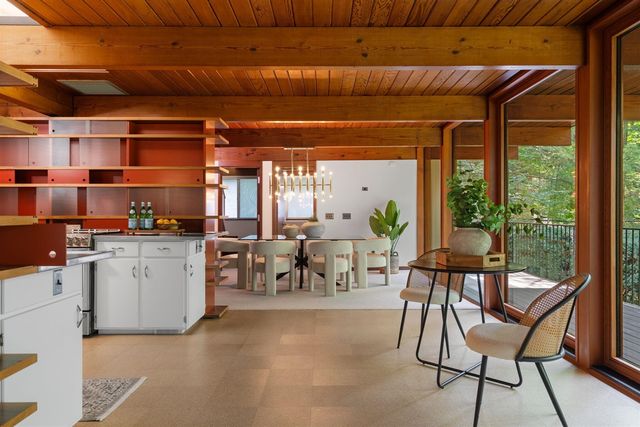 1030 Spruce Drive, Ann Arbor, MI 48104