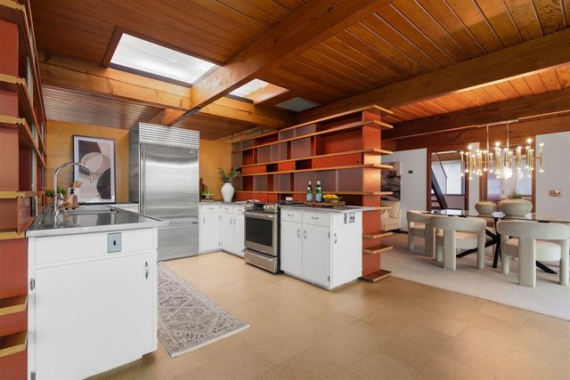 1030 Spruce Drive, Ann Arbor, MI 48104