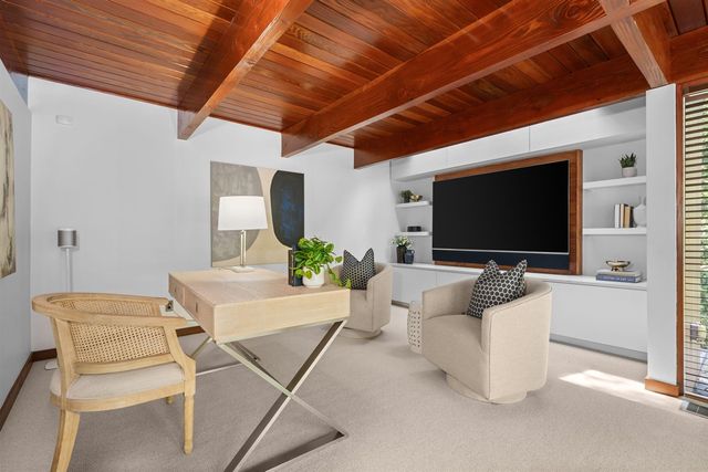 1030 Spruce Drive, Ann Arbor, MI 48104