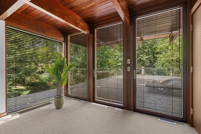 1030 Spruce Drive, Ann Arbor, MI 48104
