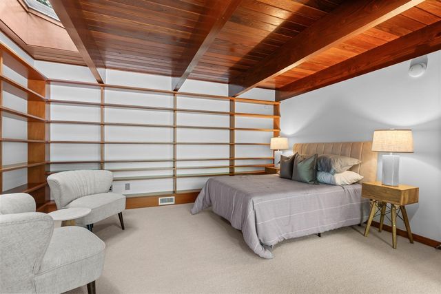 1030 Spruce Drive, Ann Arbor, MI 48104