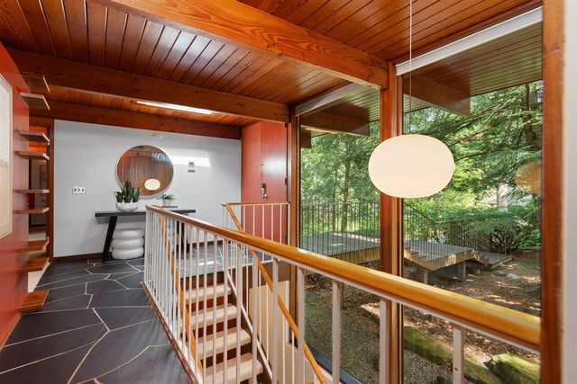 1030 Spruce Drive, Ann Arbor, MI 48104