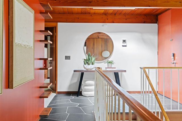 1030 Spruce Drive, Ann Arbor, MI 48104