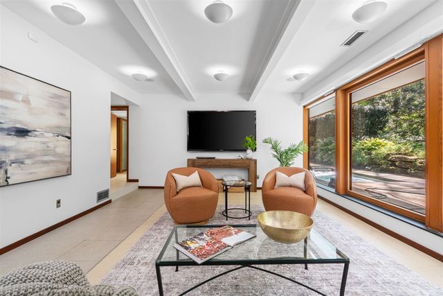 1030 Spruce Drive, Ann Arbor, MI 48104
