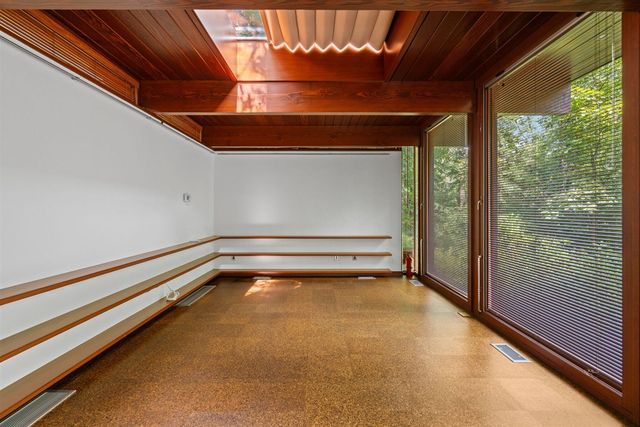 1030 Spruce Drive, Ann Arbor, MI 48104