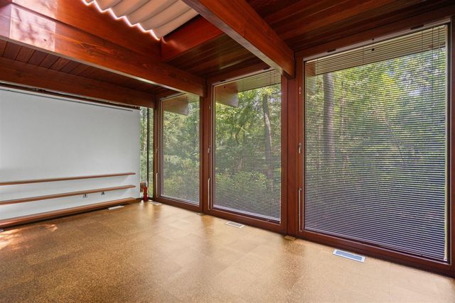 1030 Spruce Drive, Ann Arbor, MI 48104