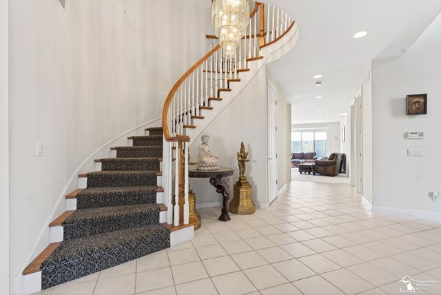 4592 Forestview Drive, West Bloomfield Twp, MI 48322