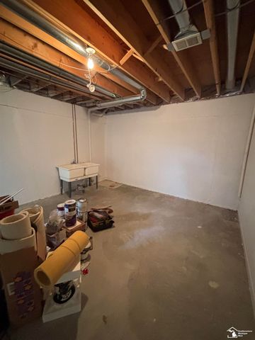 4592 Forestview Drive, West Bloomfield Twp, MI 48322