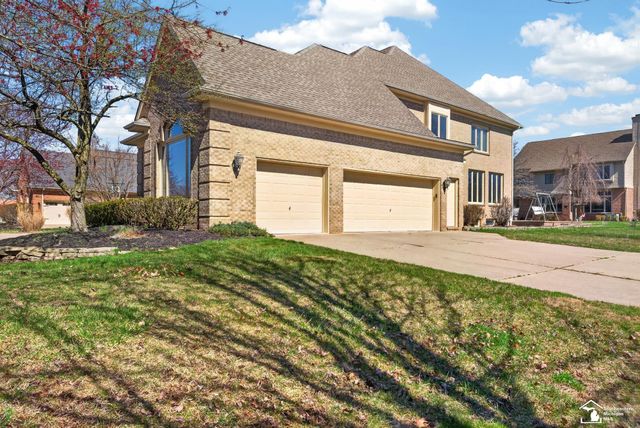 4592 Forestview Drive, West Bloomfield Twp, MI 48322