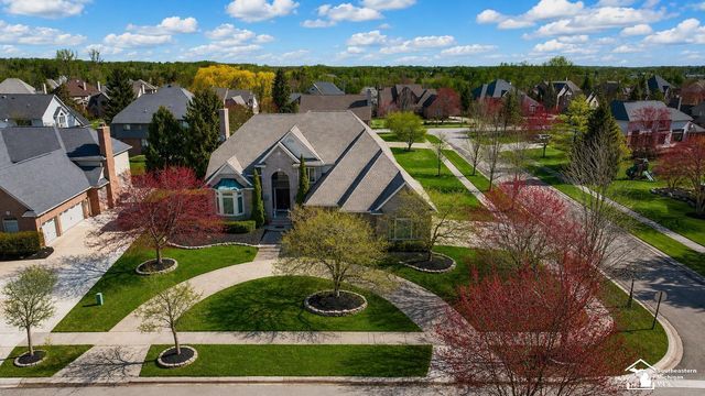 4592 Forestview Drive, West Bloomfield Twp, MI 48322