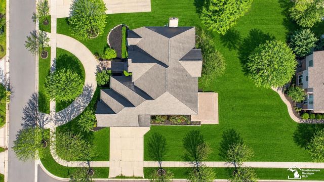 4592 Forestview Drive, West Bloomfield Twp, MI 48322