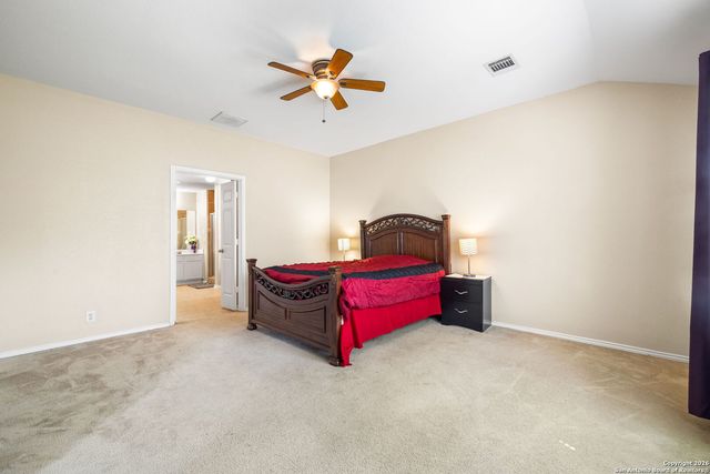 6522 Charles Fld, Leon Valley, TX 78238