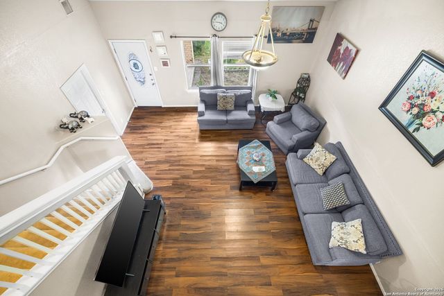 6522 Charles Fld, Leon Valley, TX 78238