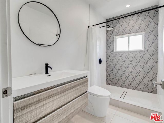 772 N Eastman Avenue, Los Angeles, CA 90063