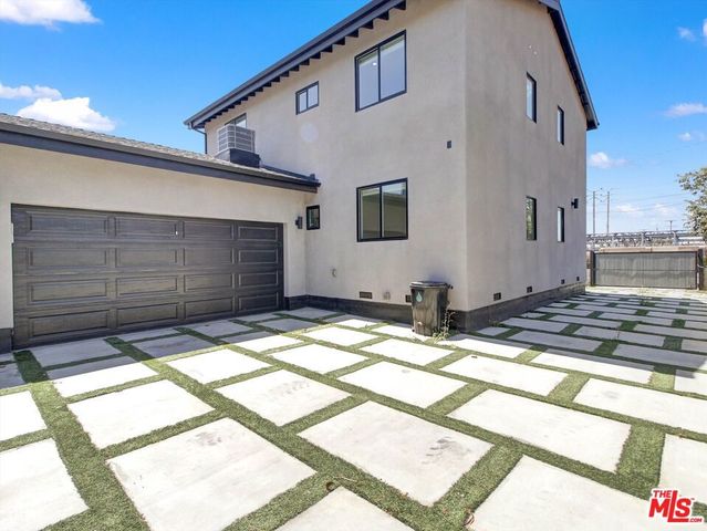 772 N Eastman Avenue, Los Angeles, CA 90063