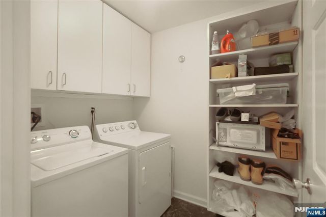 35 Quail 35, Old Tappan, NJ 07675