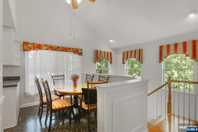 35 Quail 35, Old Tappan, NJ 07675