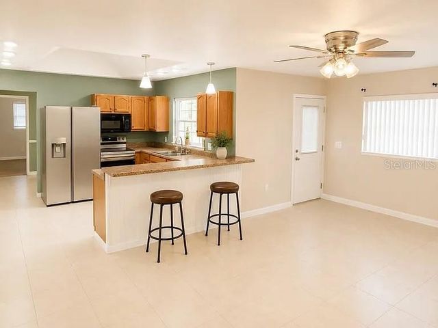 7811 18TH AVENUE NW, Bradenton, FL 34209