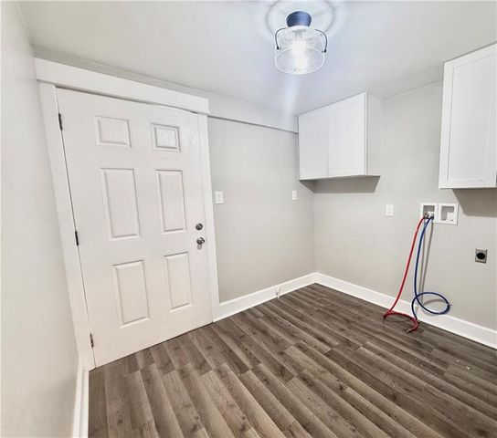 1239 W South Street, Independence, MO 64050