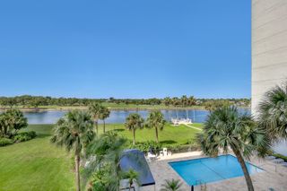 356 Golfview Road 403, North Palm Beach, FL 33408