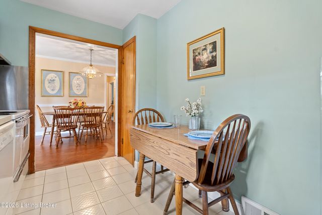 3108 Marlin Rd, Houston Acres, KY 40220