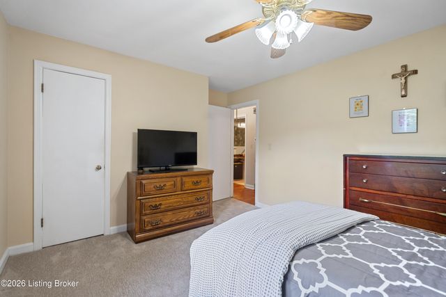 3108 Marlin Rd, Houston Acres, KY 40220