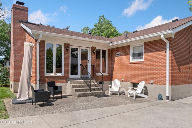 3108 Marlin Rd, Houston Acres, KY 40220