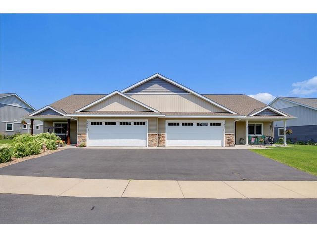 3498 Cambridge Place, River Falls, WI 54022