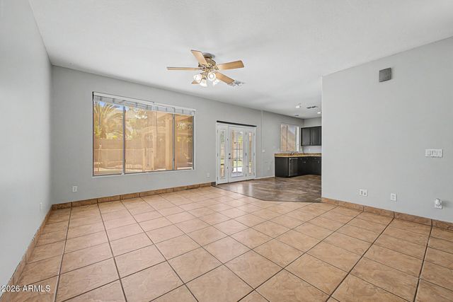 4237 E DEL RIO Street, Gilbert, AZ 85295