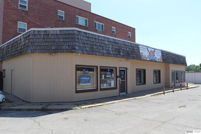 840 N 44th Street, Omaha, NE 68131