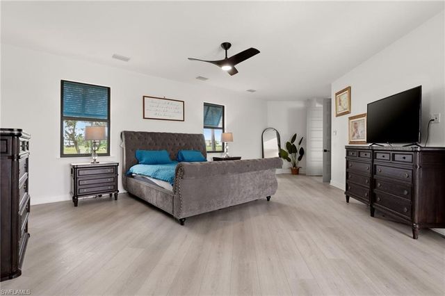 22833 Yellow Button LN, Alva, FL 33920
