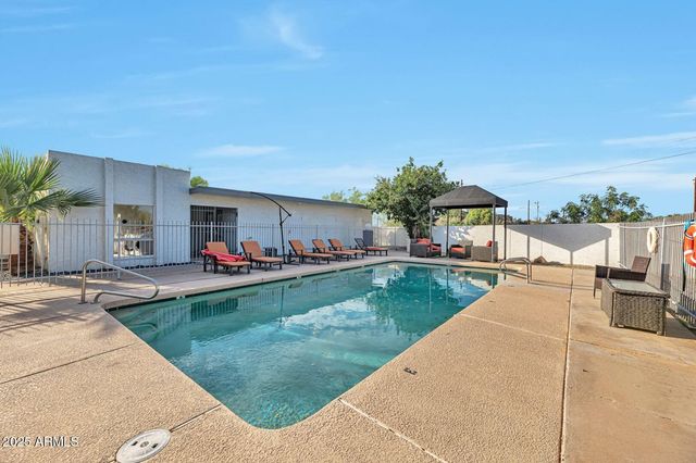 4231 N 13TH Place 110, Phoenix, AZ 85014