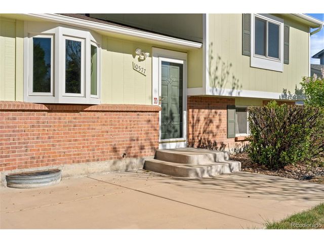 10577 Pierson Cir, Broomfield, CO 80021