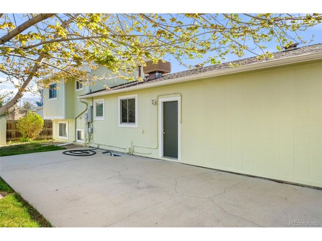 10577 Pierson Cir, Broomfield, CO 80021