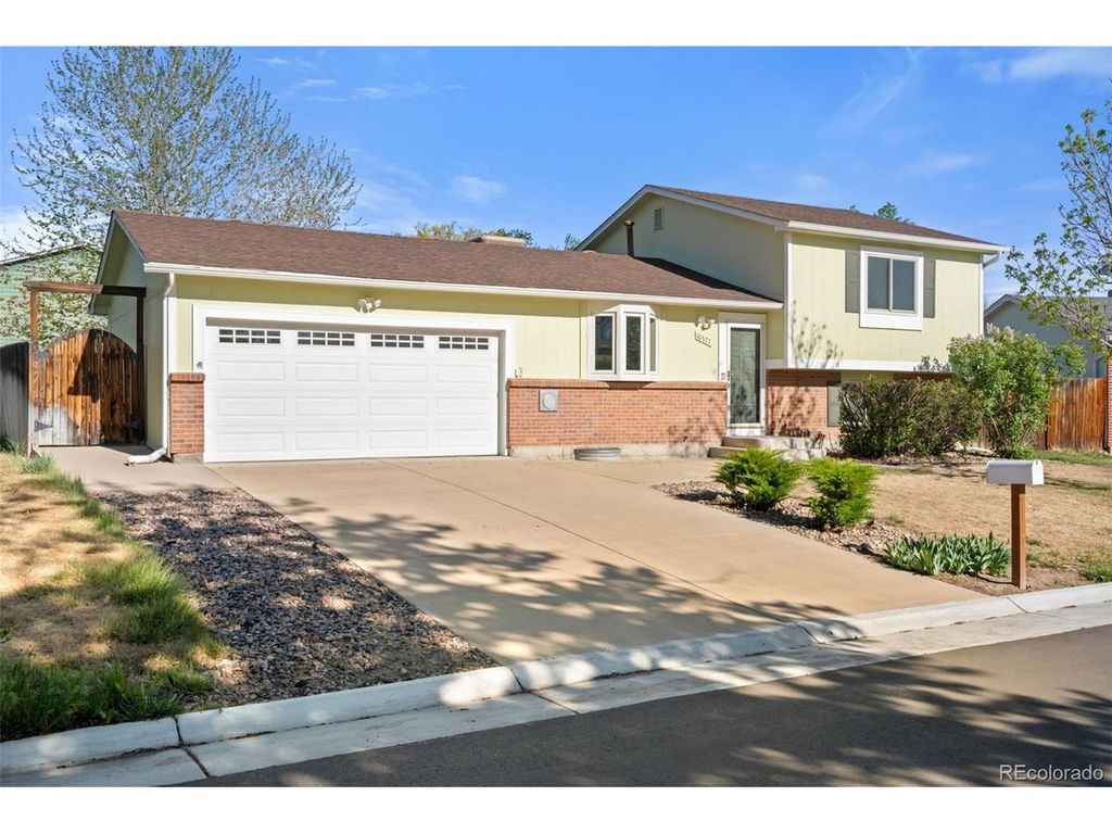 10577 Pierson Cir, Broomfield, CO 80021