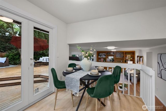17911 NE 101st Court, Redmond, WA 98052