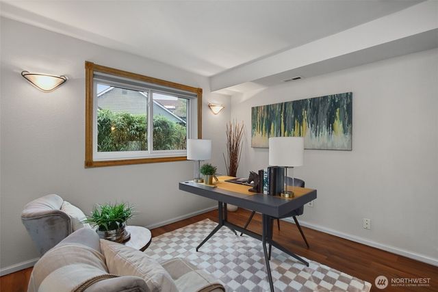 17911 NE 101st Court, Redmond, WA 98052