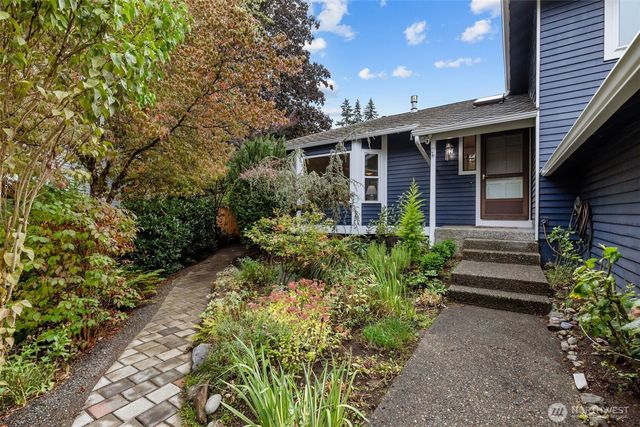 17911 NE 101st Court, Redmond, WA 98052