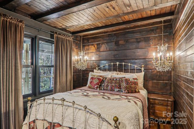 408 & 586 Little Elbow Mountain Road, Lake Toxaway, NC 28747