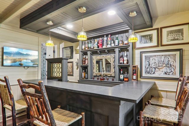 408 & 586 Little Elbow Mountain Road, Lake Toxaway, NC 28747