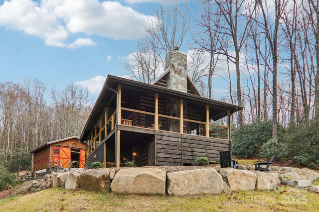 408 & 586 Little Elbow Mountain Road, Lake Toxaway, NC 28747